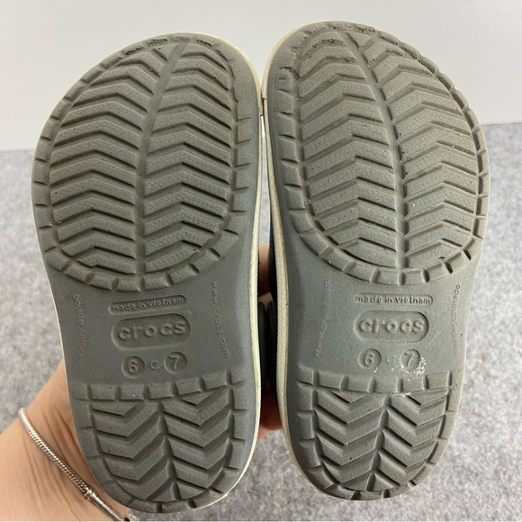 CROCS Classic Clog in Blue & Gray Camo Child Size 6/7 - Picture 4 of 7